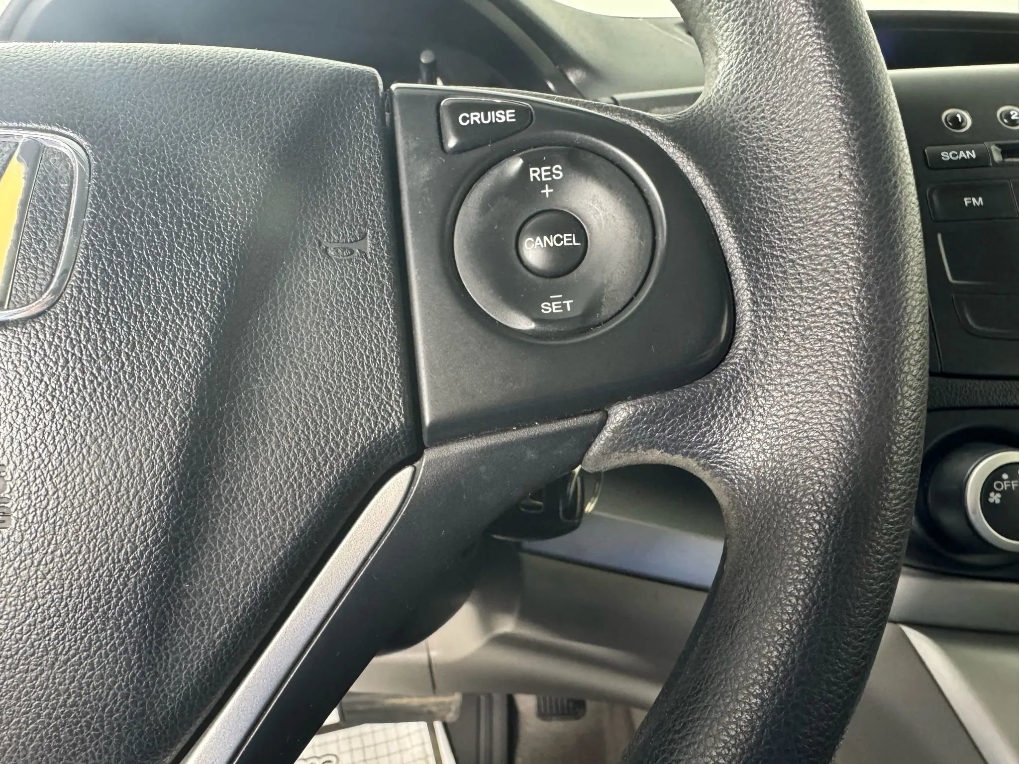 Used 2012 Honda CR-V EX image 16