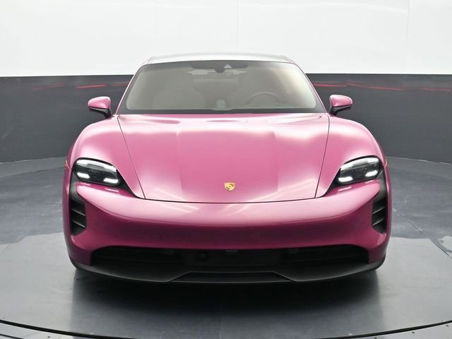 Certified 2024 Porsche Taycan GTS image 33