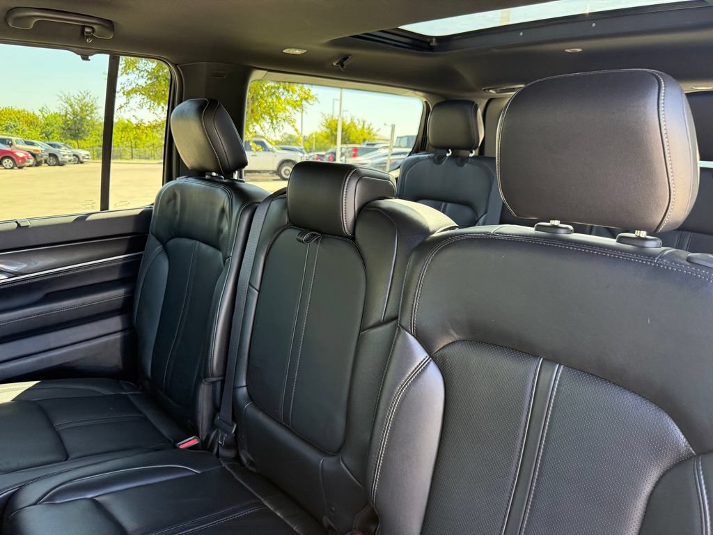 Used 2022 Jeep Wagoneer Series I w/ Convenience Group I RWD image 31