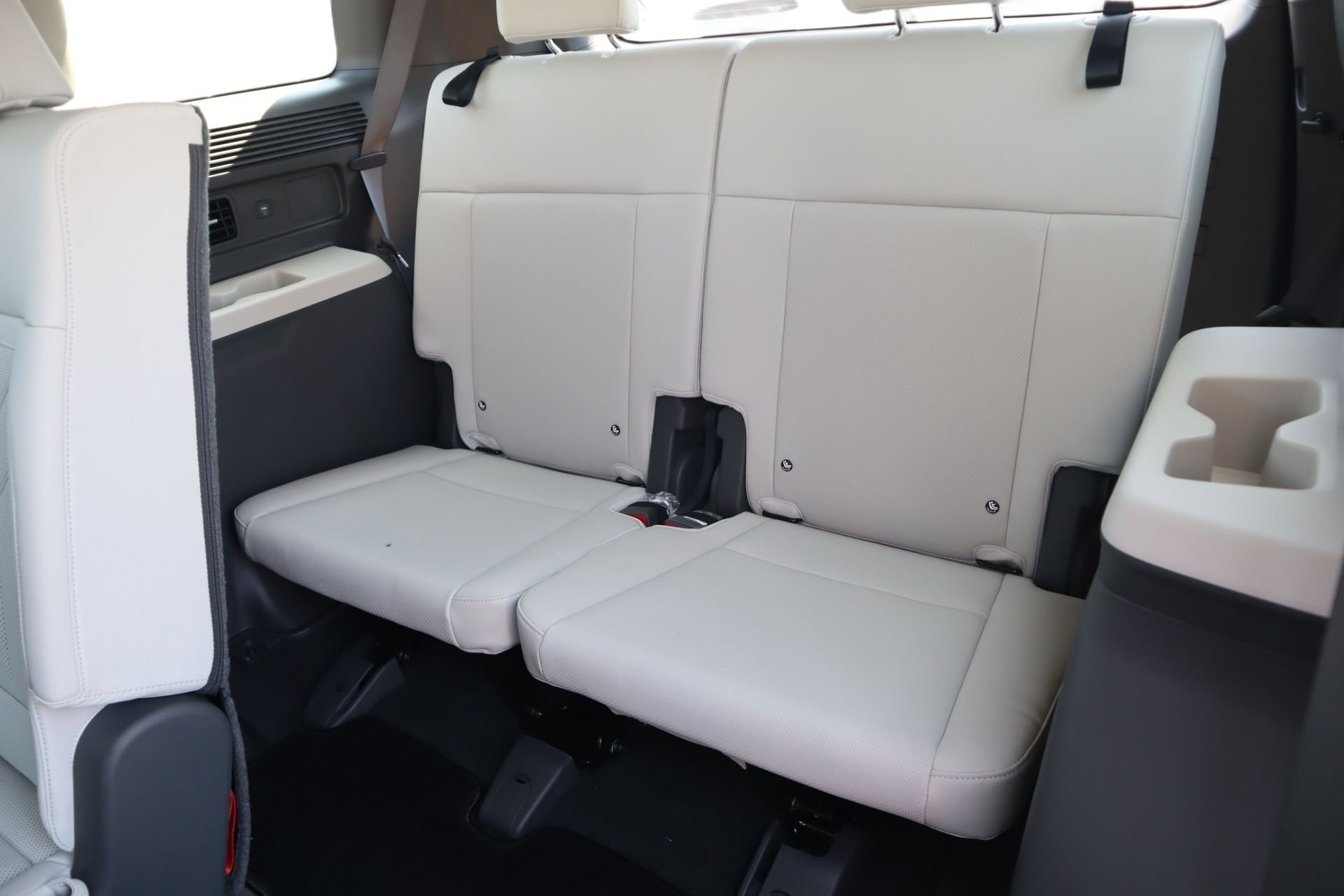 New 2026 Hyundai Santa Fe SEL image 21