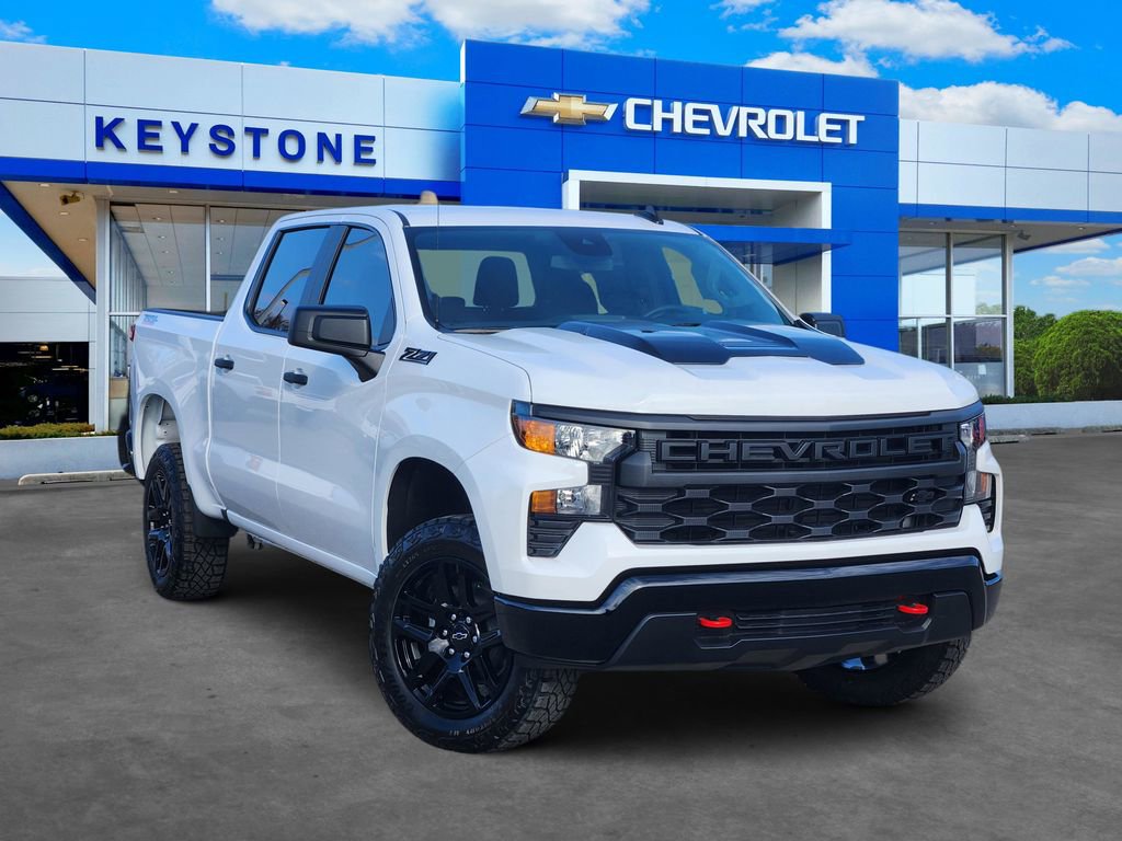 New 2026 Chevrolet Silverado 1500 Custom Trail Boss w/ LPO, Dark Essentials Package