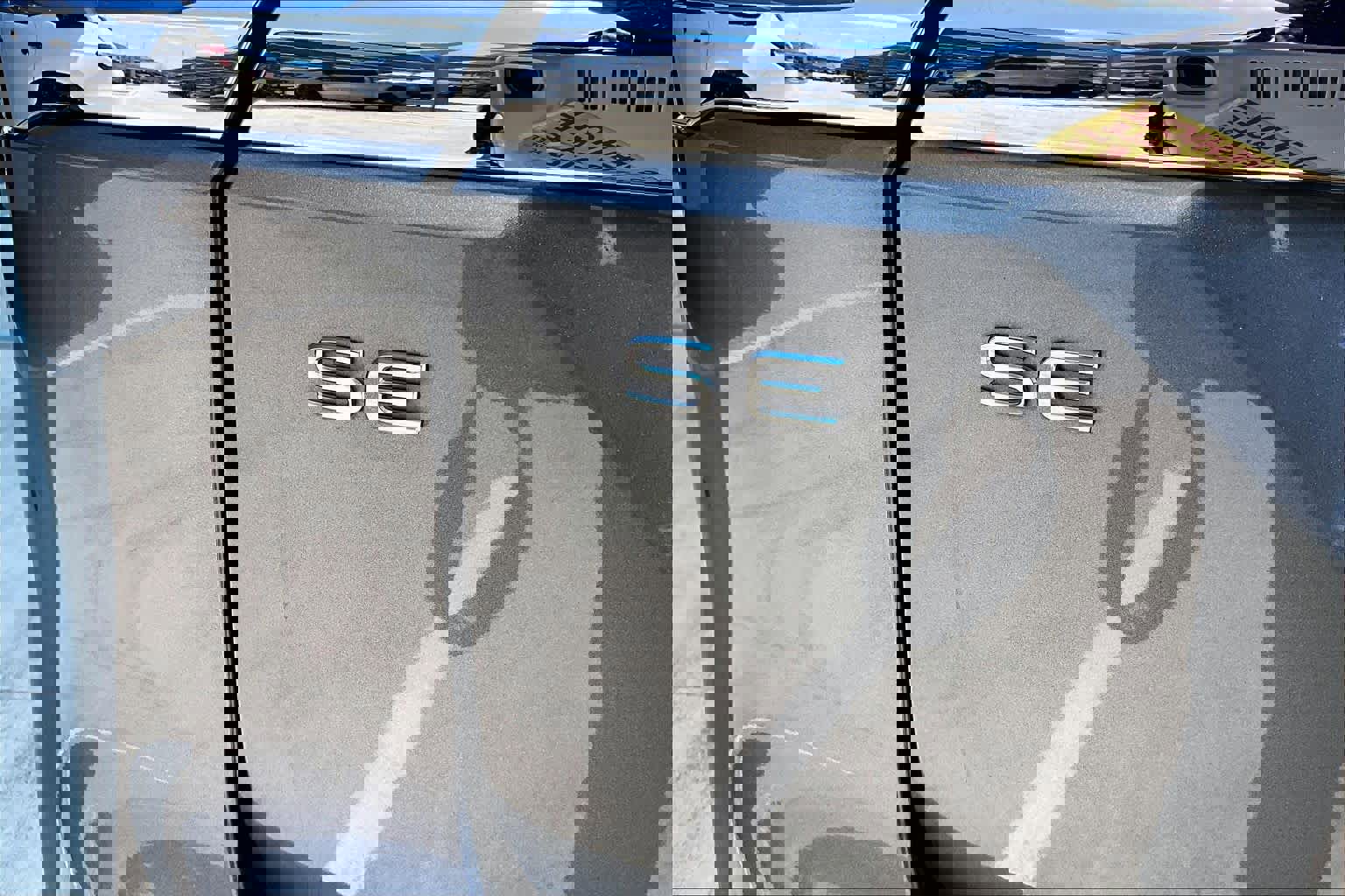 Used 2024 Volkswagen Atlas SE image 10