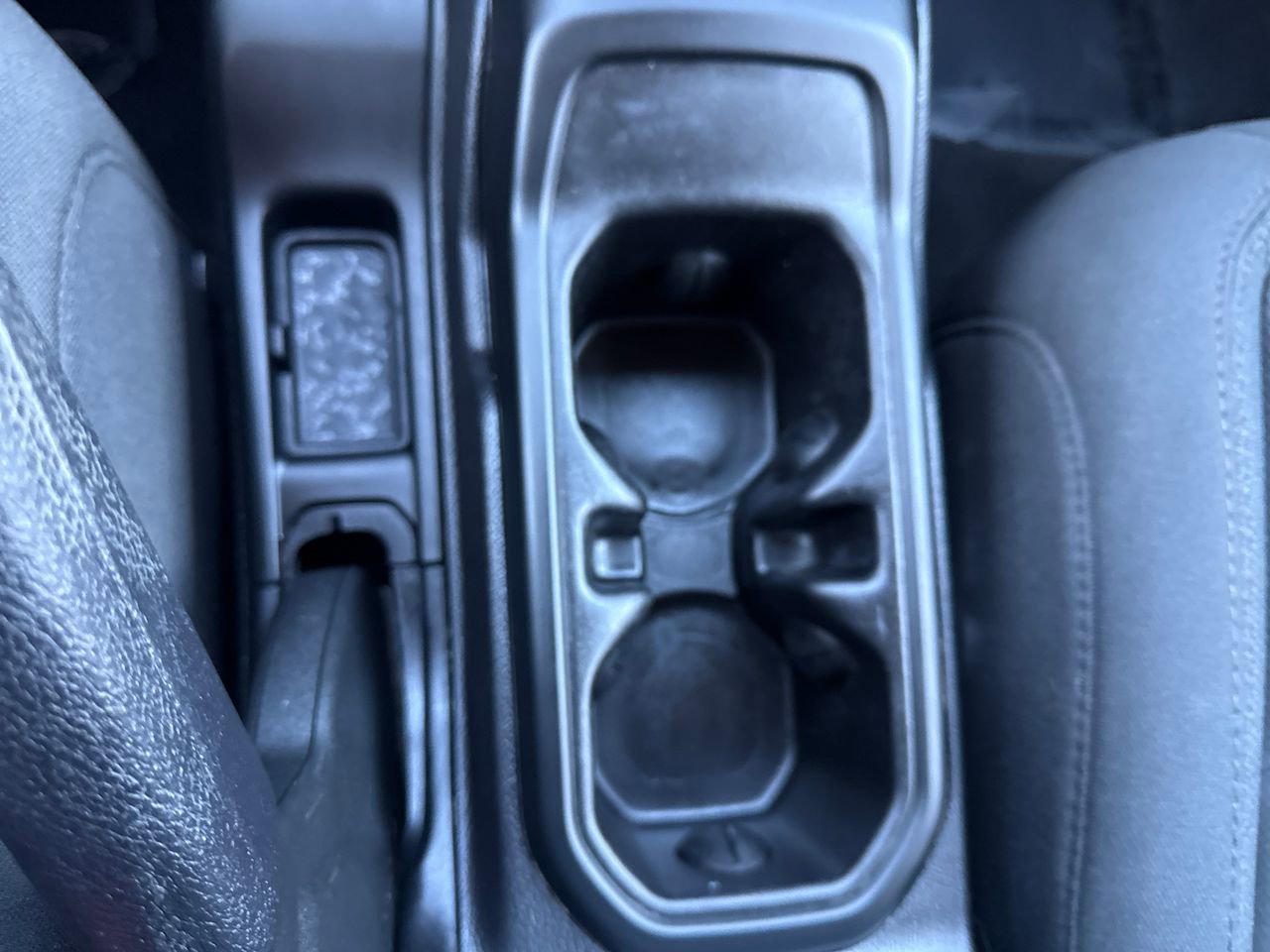 Used 2021 Jeep Wrangler Unlimited Sport w/ Technology Group image 25