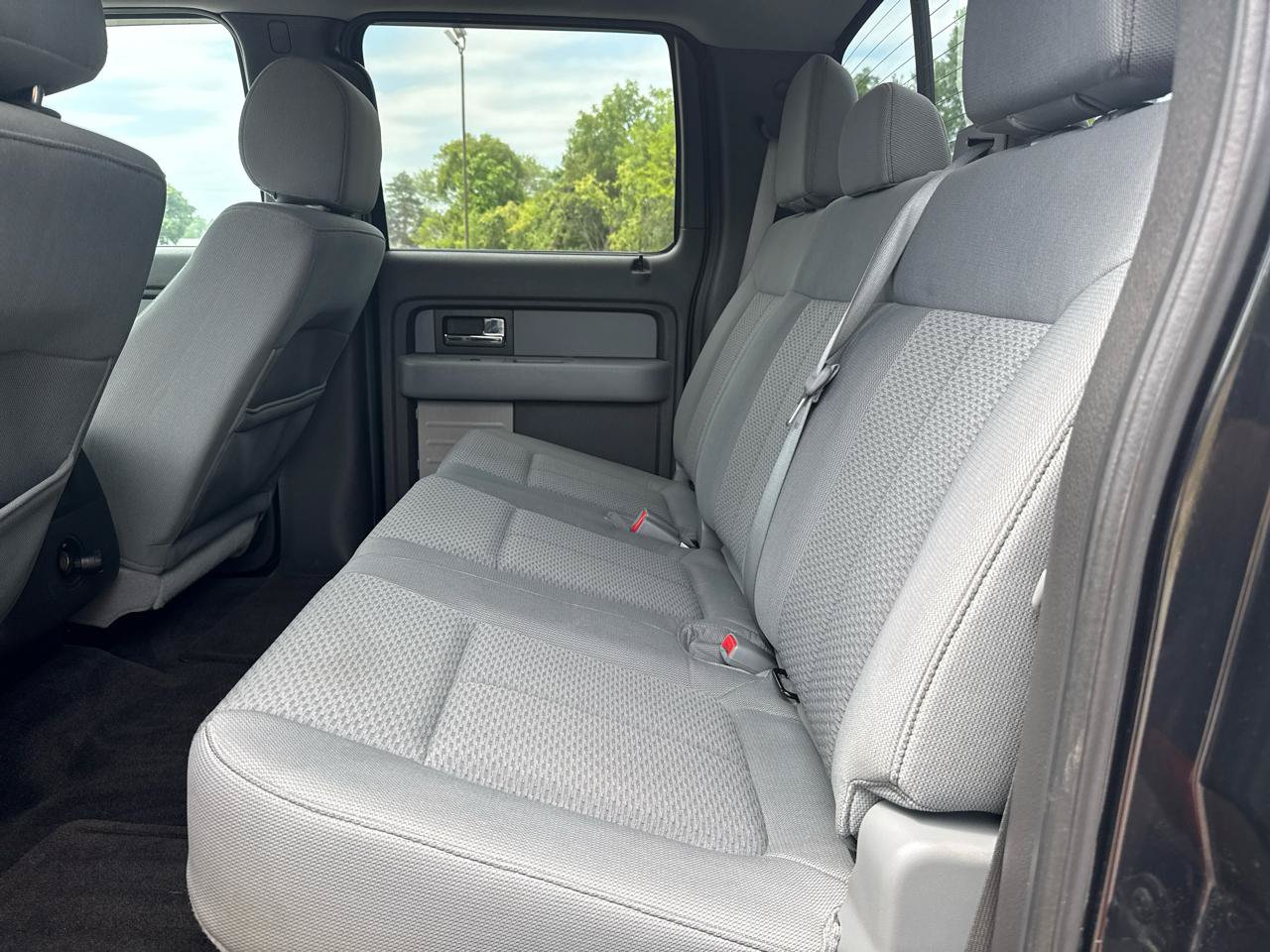 Used 2013 Ford F150 XLT w/ Luxury Equipment Group AWD/4WD image 23