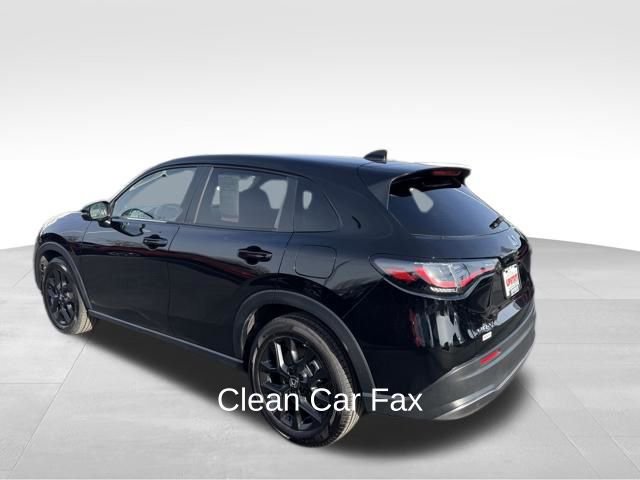Used 2025 Honda HR-V Sport image 6
