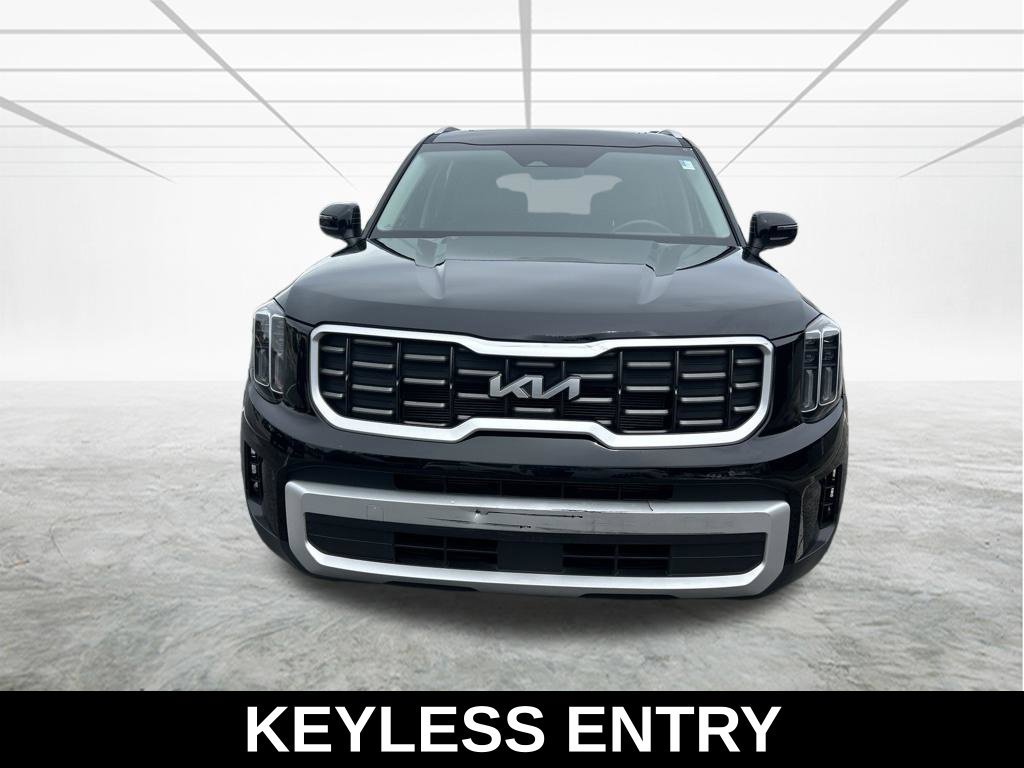 Used 2025 Kia Telluride S FWD image 9