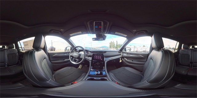 New 2025 Jeep Grand Cherokee L Altitude image 15