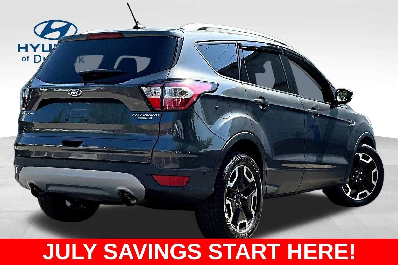 Used 2018 Ford Escape Titanium w/ Ford Safe & Smart Package AWD/4WD image 8