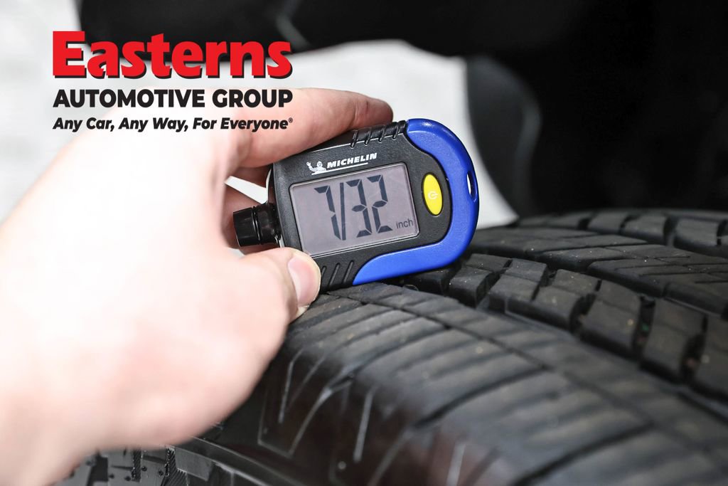 Used 2025 Jeep Wrangler Unlimited Sahara AWD/4WD image 24