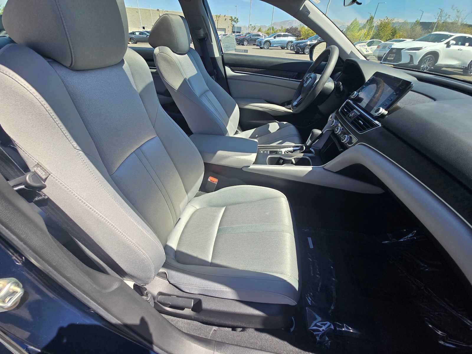 Used 2020 Honda Accord EX image 10