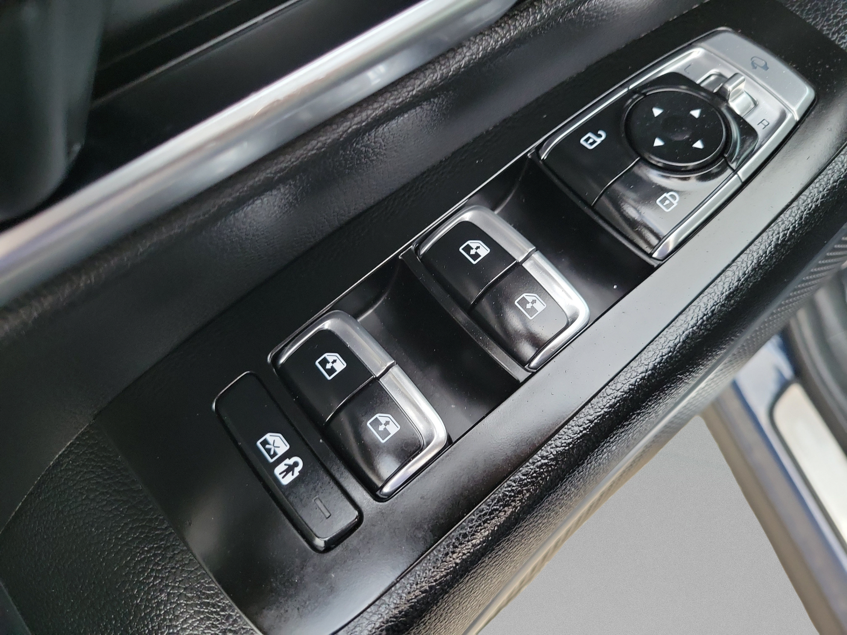 Used 2023 Kia Telluride SX Prestige AWD/4WD image 14