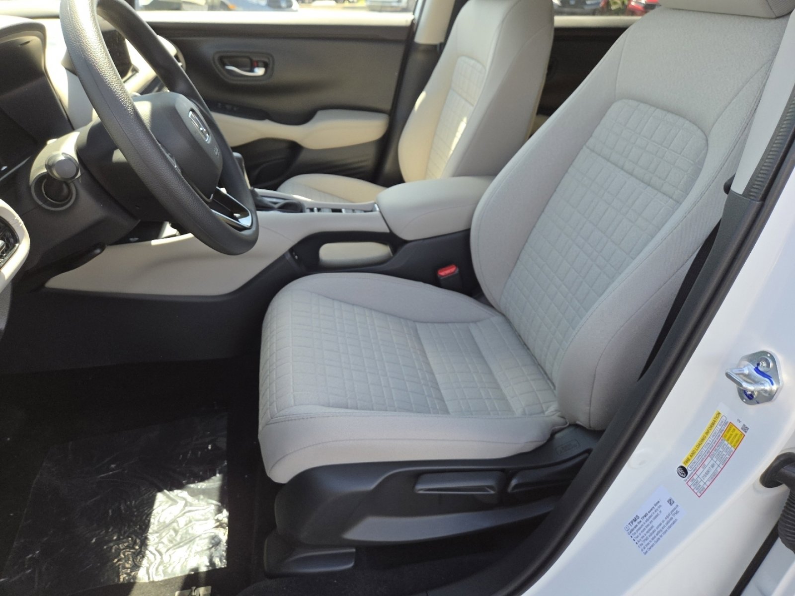 New 2026 Honda HR-V LX image 24