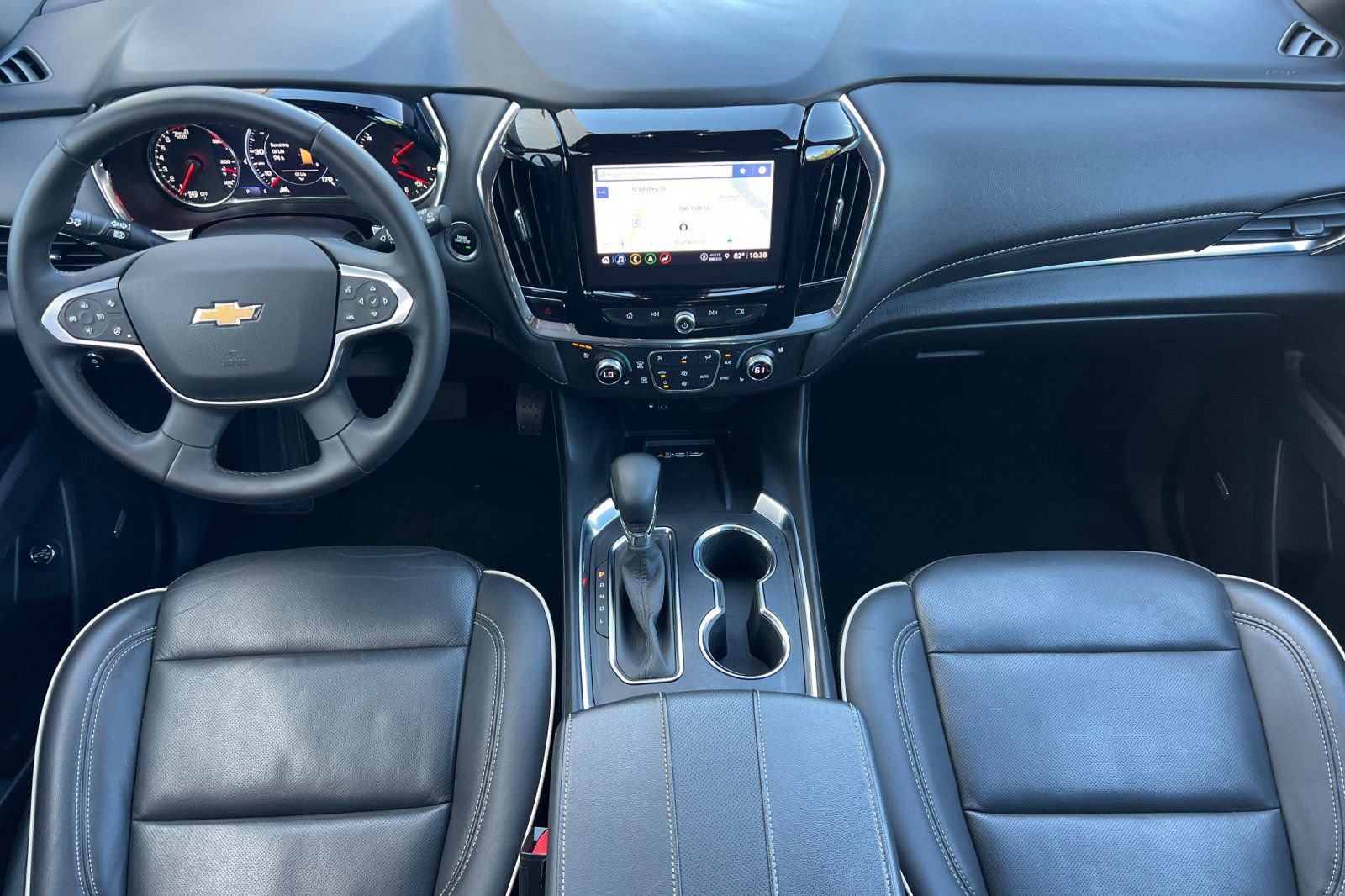 Used 2023 Chevrolet Traverse Premier AWD/4WD image 10
