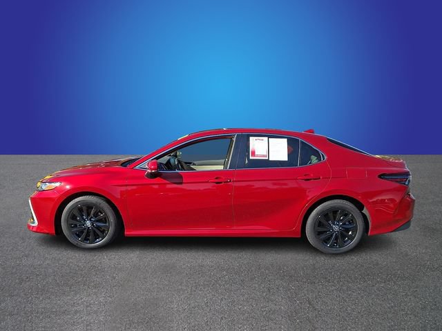 Used 2024 Toyota Camry LE FWD image 7