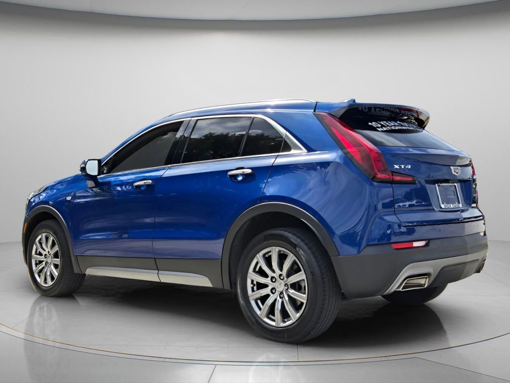 Used 2023 Cadillac XT4 Premium Luxury FWD image 6