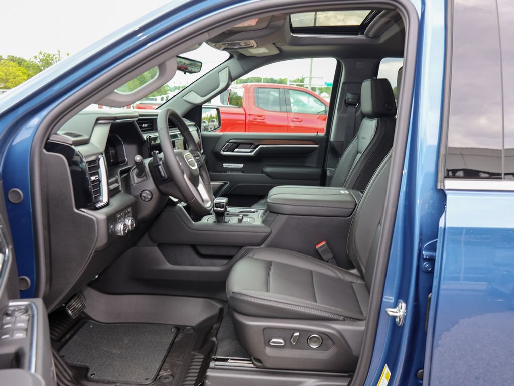 New 2026 GMC Sierra 1500 Denali w/ Technology Package AWD/4WD image 6