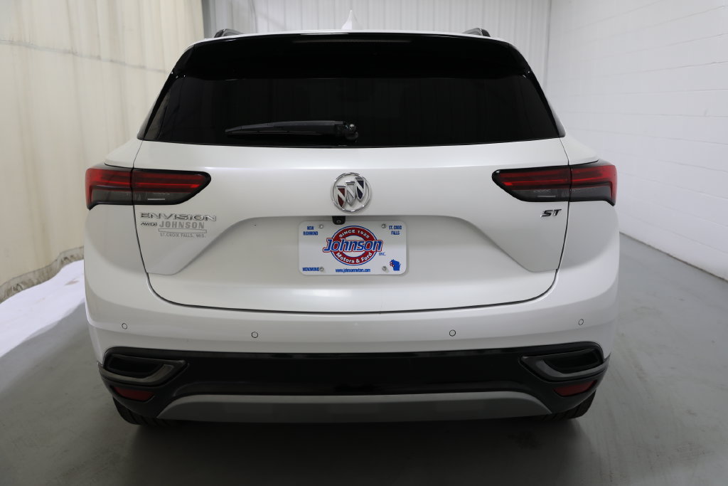 Certified 2023 Buick Envision Essence w/ Sport Touring Package AWD/4WD image 5
