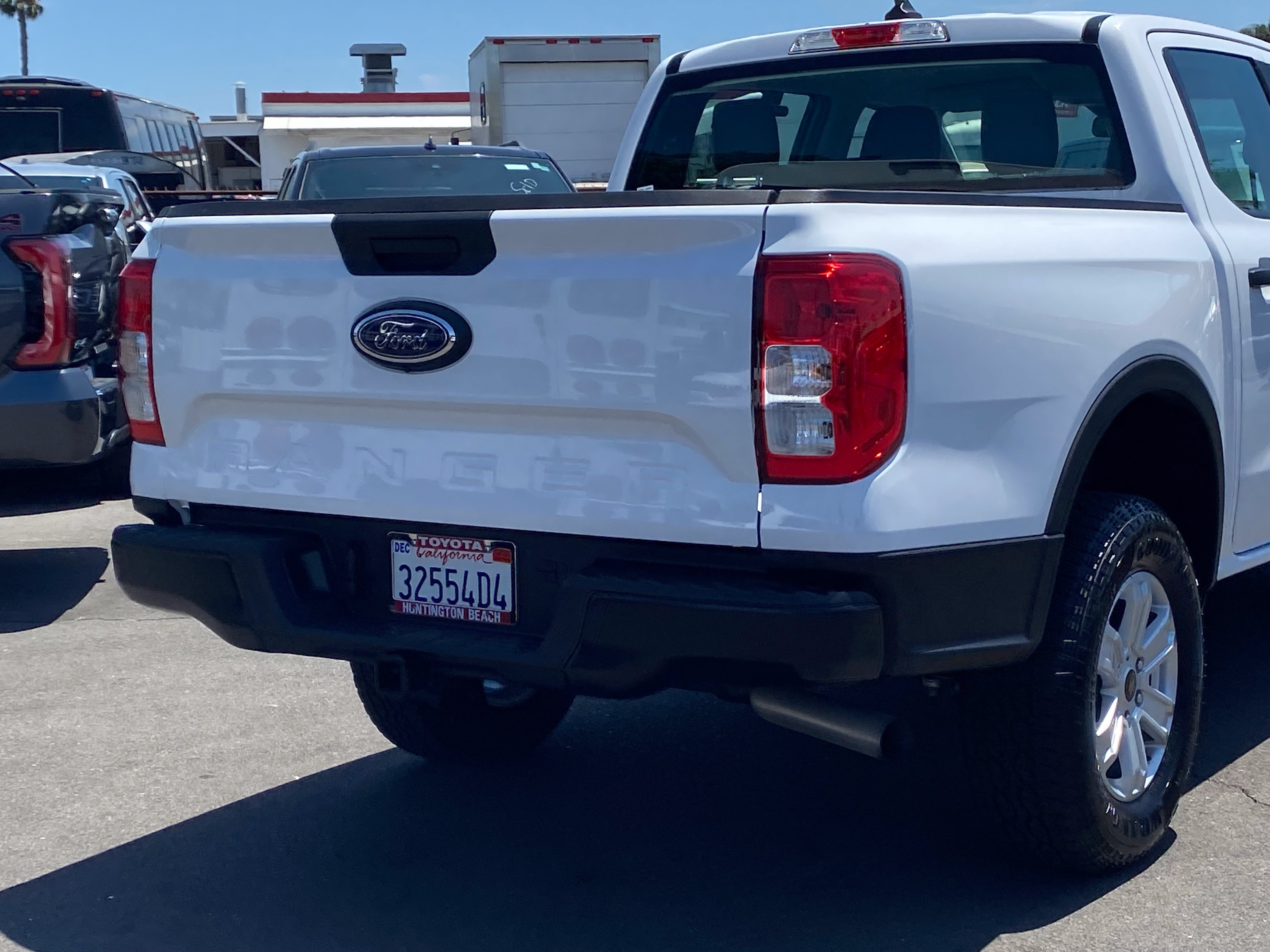 Used 2024 Ford Ranger XL w/ Trailer Tow Package RWD image 4