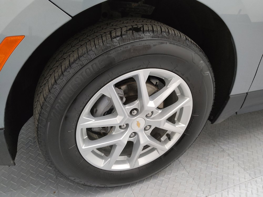 Used 2024 Chevrolet Equinox LT image 31