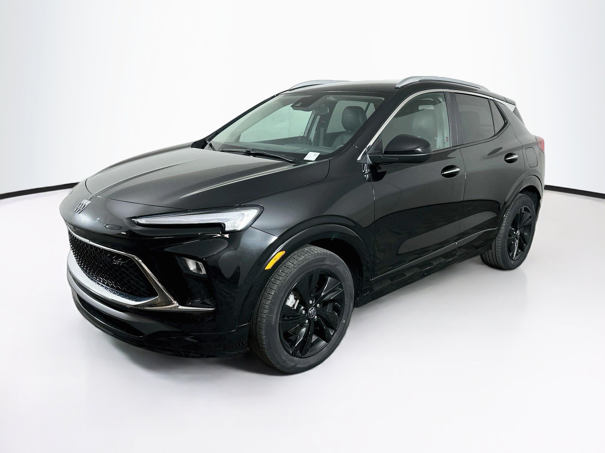 Used 2024 Buick Encore GX Sport Touring FWD image 3