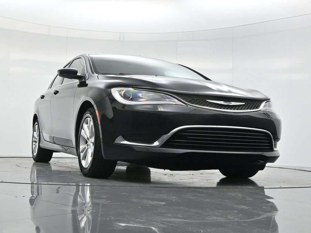 Used 2015 Chrysler 200 Limited FWD image 45