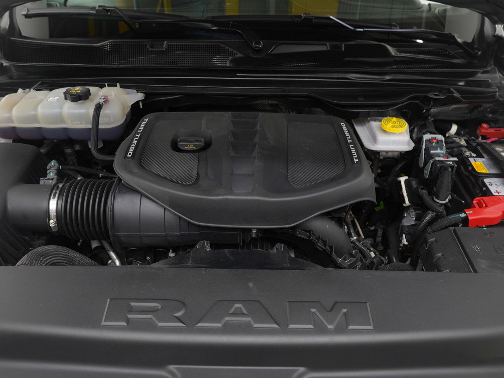 Used 2025 RAM 1500 Limited image 35