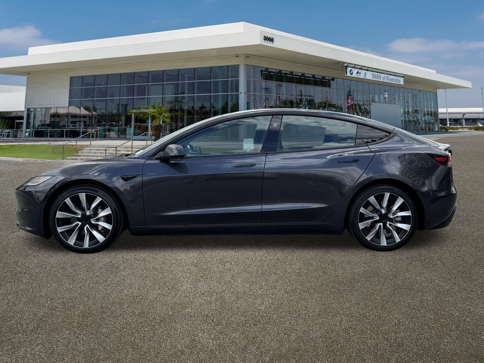 Used 2024 Tesla Model 3 Standard Range RWD image 6