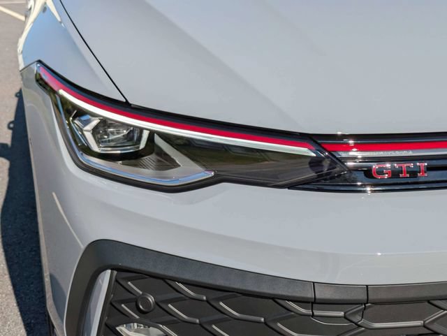 New 2026 Volkswagen GTI SE FWD image 10