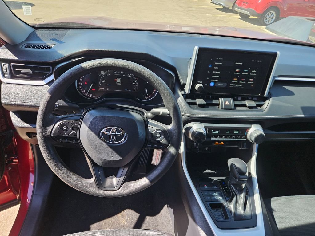 Used 2025 Toyota RAV4 LE image 17