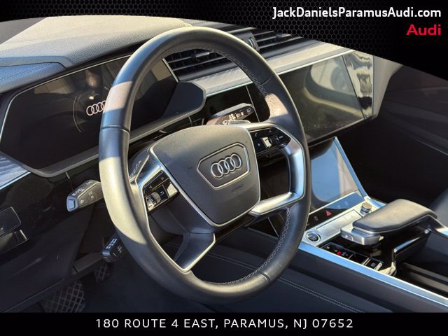 Used 2024 Audi Q8 e-tron Premium Plus w/ Premium Plus Package AWD/4WD image 12