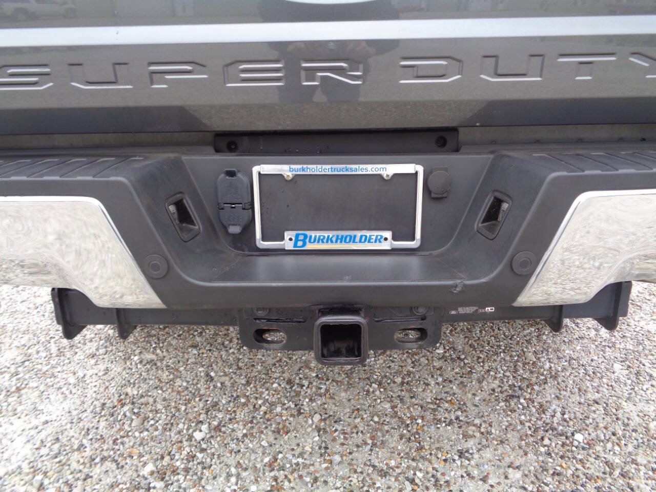 Used 2017 Ford F250 Lariat w/ Chrome Package image 9