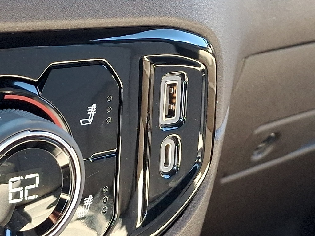 Used 2022 Chevrolet Silverado 1500 LT RWD image 26