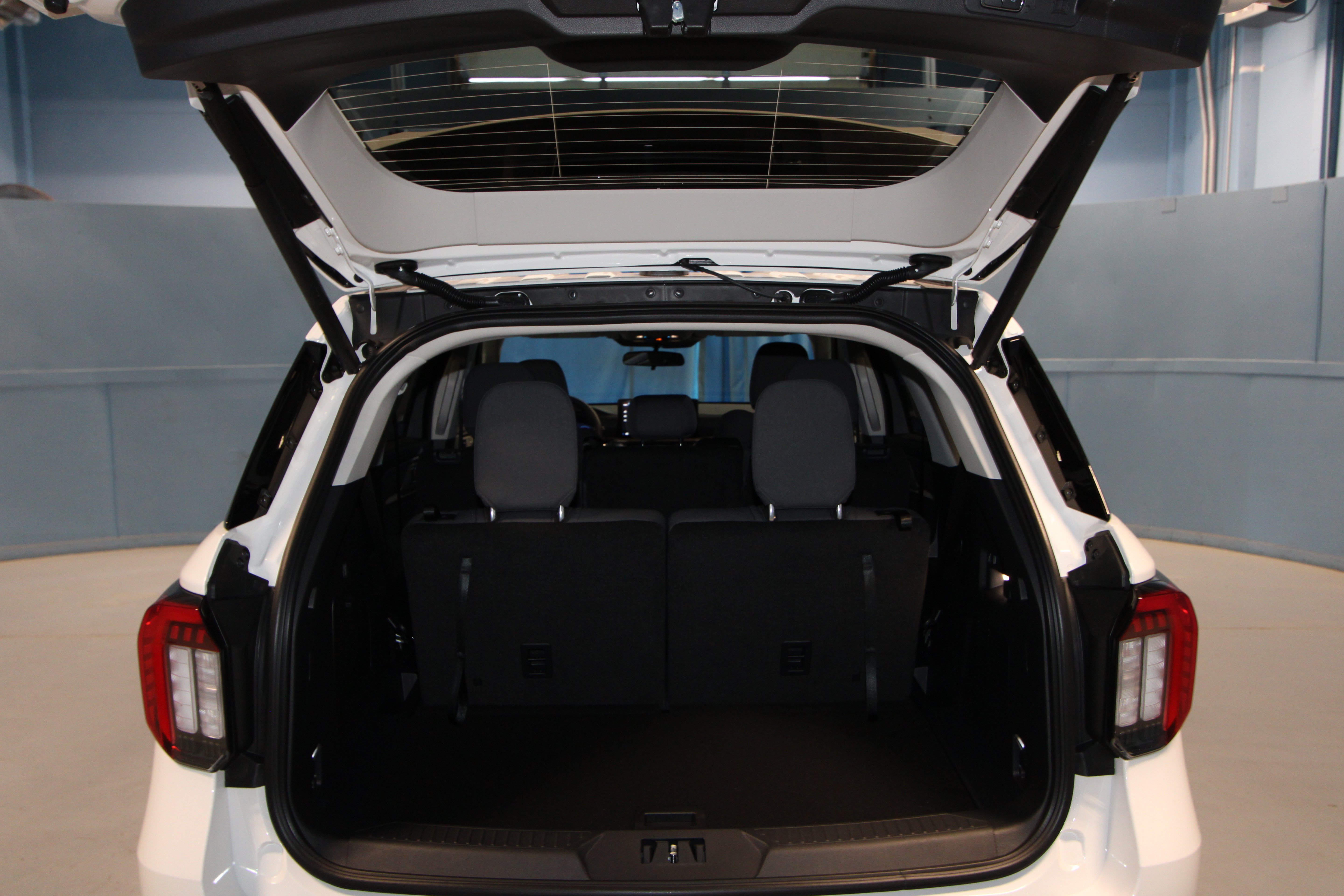 New 2026 Ford Explorer Active AWD/4WD image 34