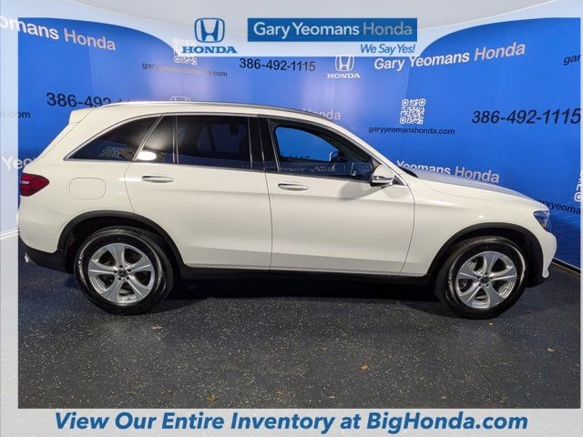 Used 2018 Mercedes-Benz GLC 300 4MATIC image 3