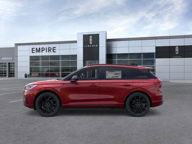 New 2025 Lincoln Corsair AWD w/ Equipment Group 101A image 3