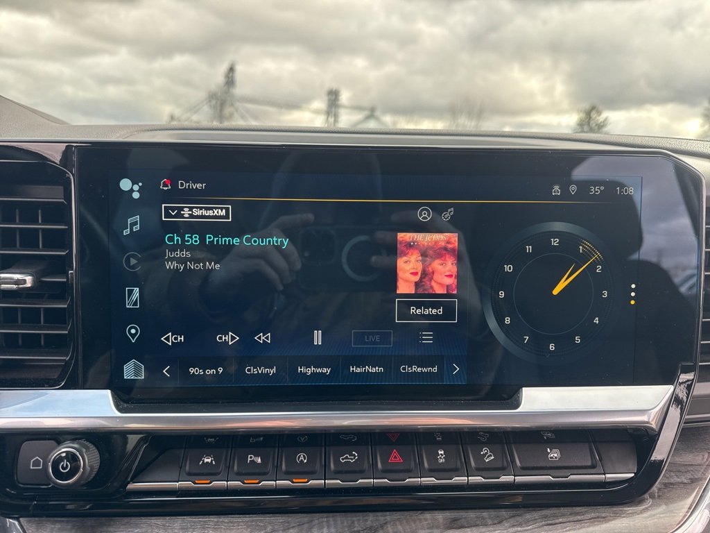 Used 2023 Chevrolet Silverado 1500 LTZ w/ LTZ Premium Package image 15