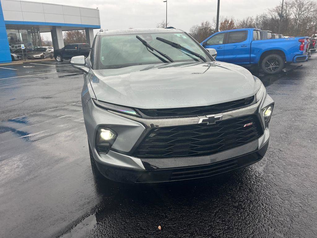 Used 2025 Chevrolet Blazer RS FWD image 8