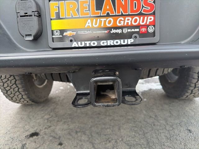 Used 2024 Jeep Gladiator Mojave w/ Convenience Group image 12