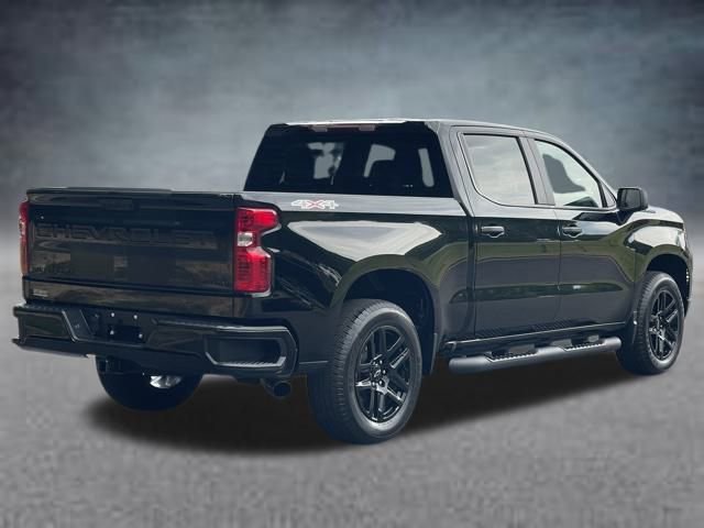Used 2024 Chevrolet Silverado 1500 Custom w/ Rally Edition image 3