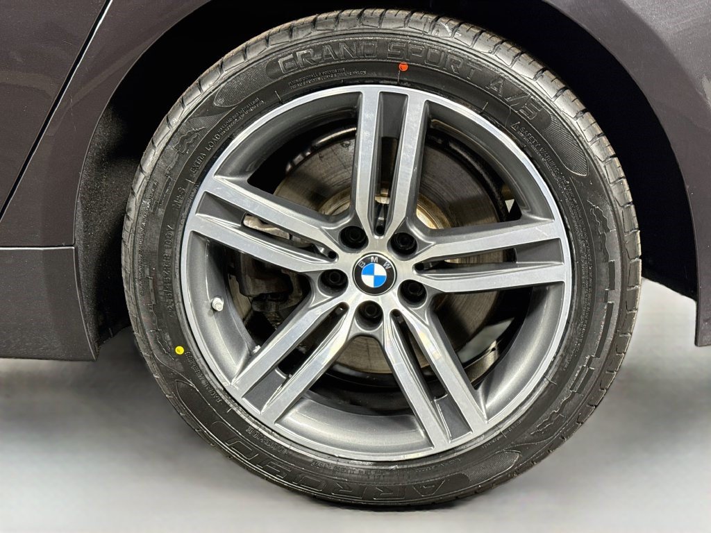 Used 2021 BMW 540i xDrive w/ Premium Package AWD/4WD image 36
