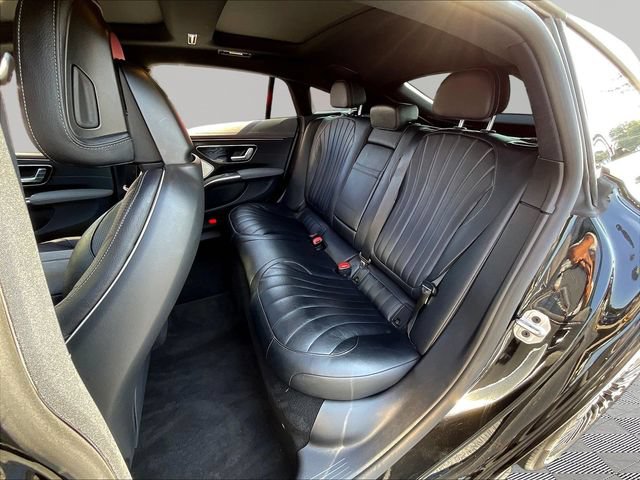 Used 2022 Mercedes-Benz EQS 580 4MATIC Sedan image 24
