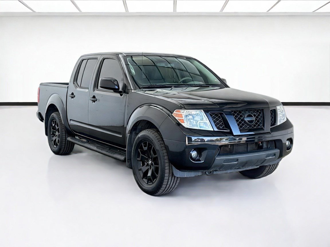 Used 2021 Nissan Frontier SV w/ Midnight Edition Floor Mats AWD/4WD image 3