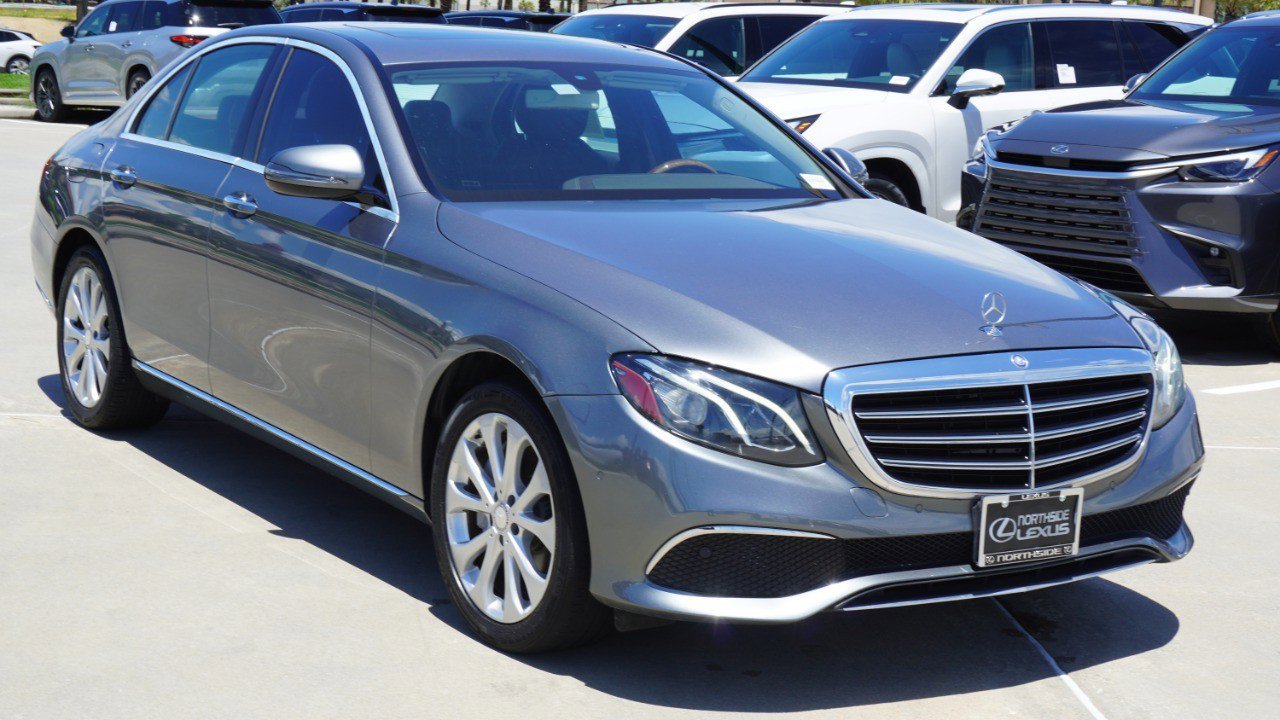 Used 2017 Mercedes-Benz E 300 image 3