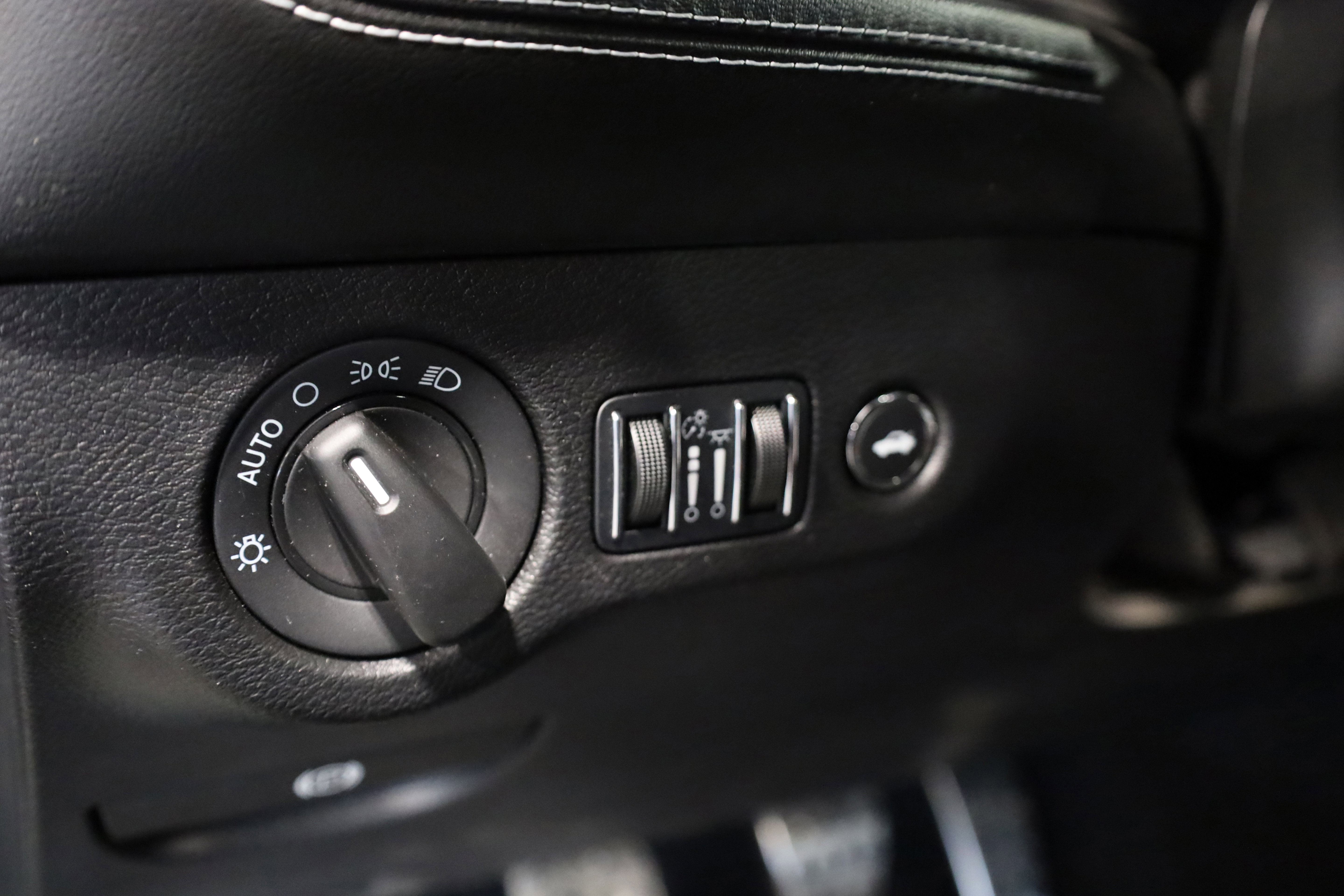 Used 2023 Dodge Challenger SRT Hellcat image 19