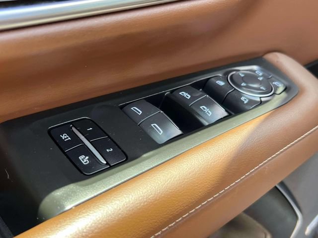 Used 2021 Chevrolet Tahoe High Country AWD/4WD image 18