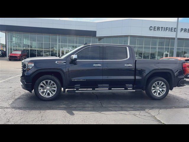 Certified 2023 GMC Sierra 1500 Denali AWD/4WD image 5