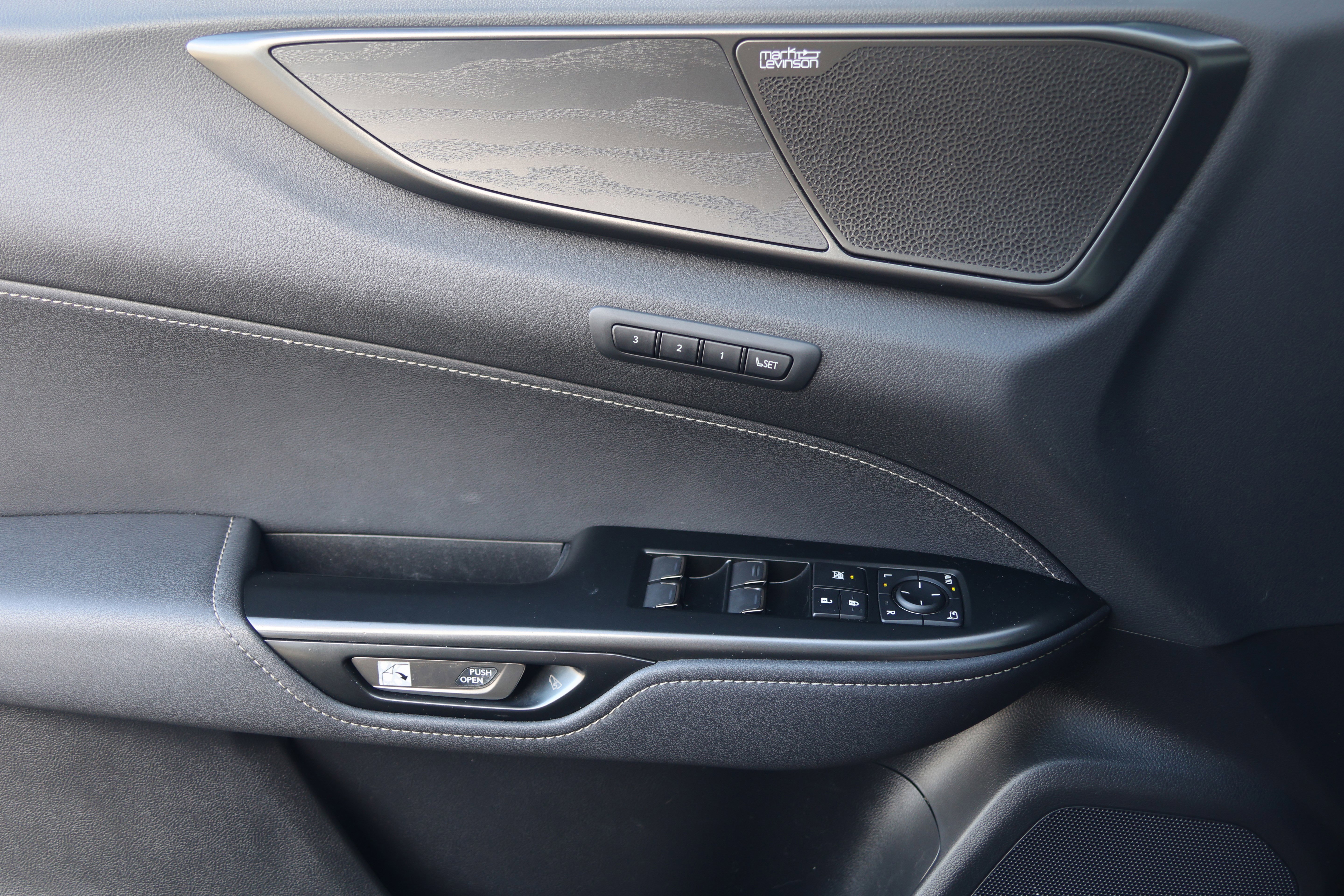 Used 2022 Lexus NX 350 AWD w/ Vision Package image 12