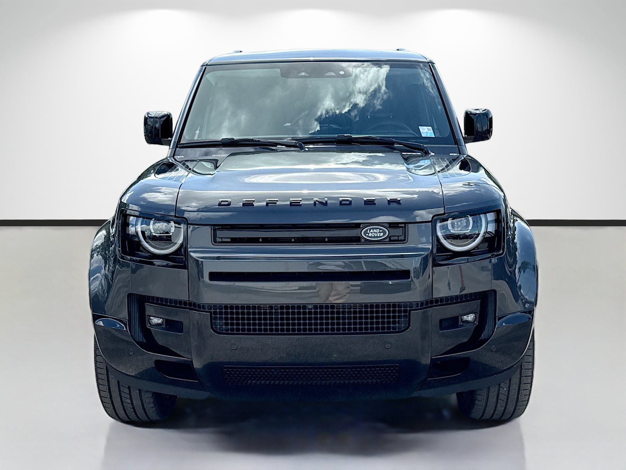 New 2026 Land Rover Defender 110 X-Dynamic SE AWD/4WD image 8