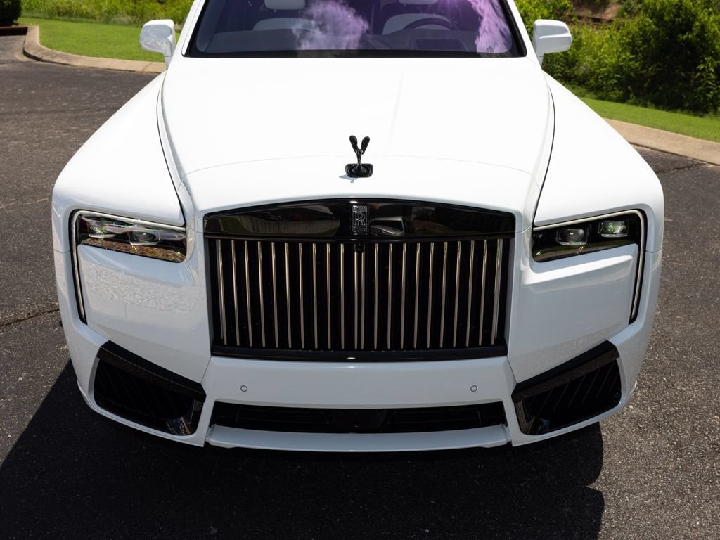 New 2027 Rolls-Royce Cullinan Black Badge AWD/4WD image 14
