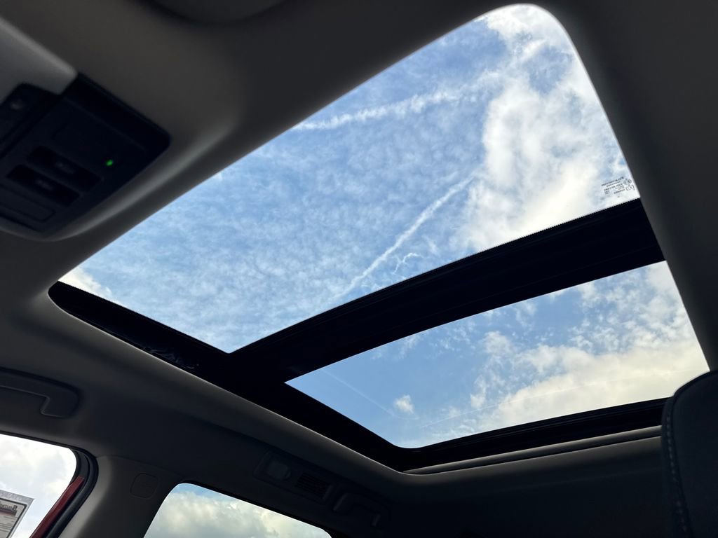 New 2026 Nissan Pathfinder SV w/ SV Premium Package image 22